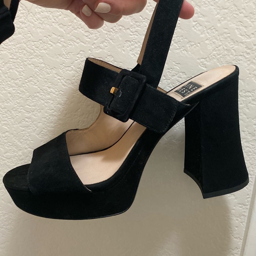 Vintage Nine West Chunky Black Buckle Heel